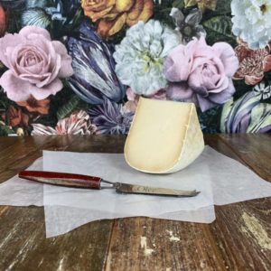 Love Cheese: Vegetarian Friendly Cheeses 7 rib mature