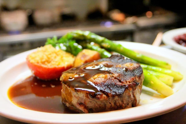 The Ultimate Wine and Food Pairing Guide 2 Roast beef carved on a board